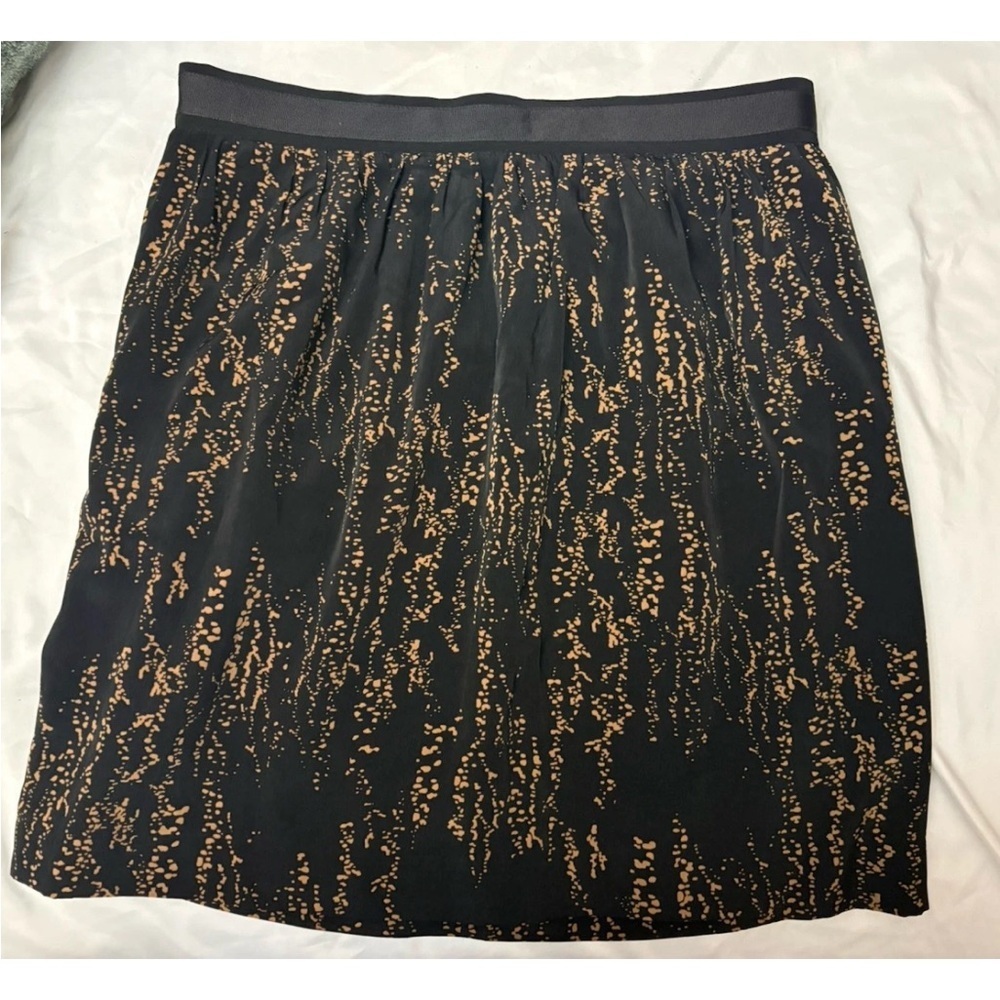 GAP Black and Tan A-Line Skirt - Picture 2 of 9